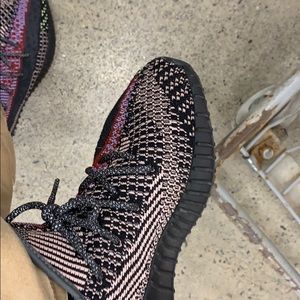 Yeezys 350  new used only once’s not dirty box New